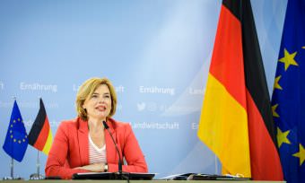 Klöckner advocates »animal welfare levy«